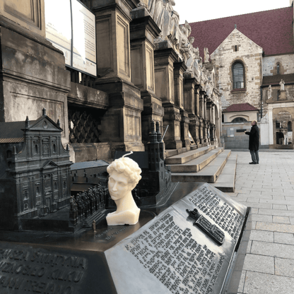 Dawid: Kość Słoniowa